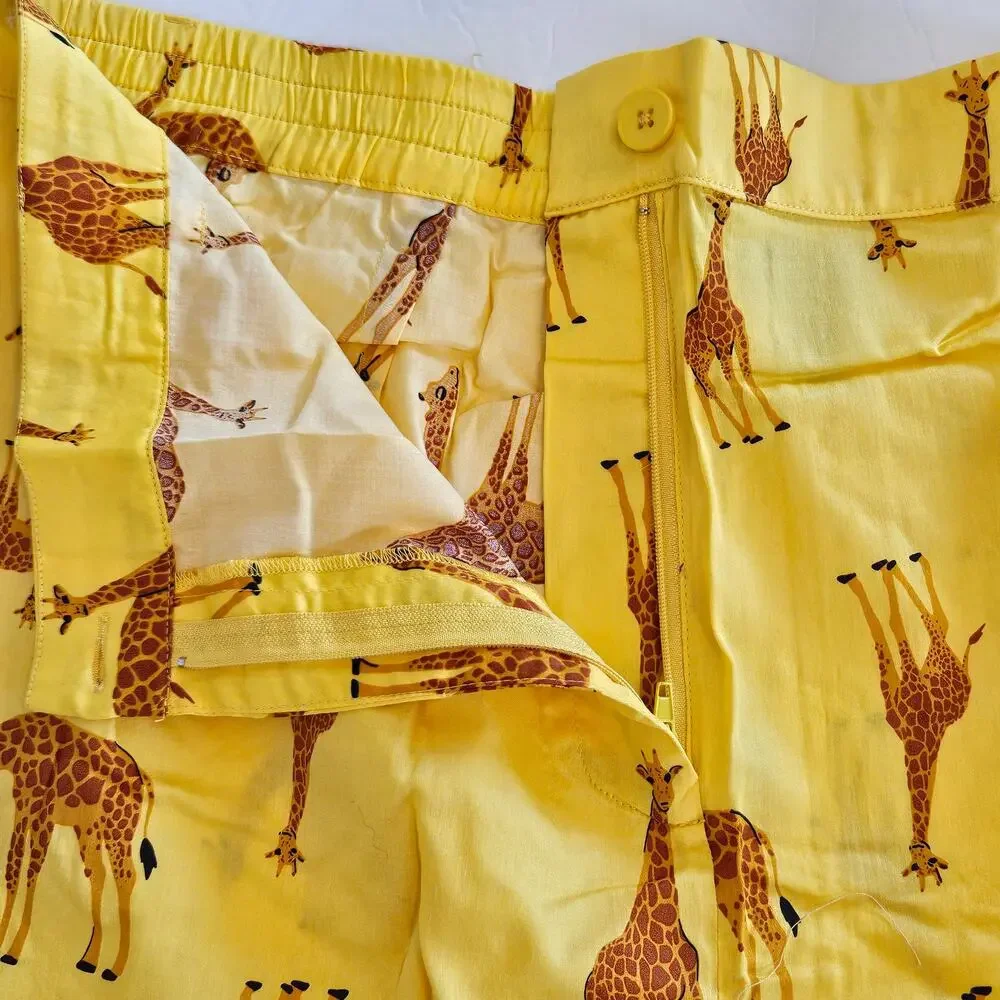 Modcloth The Spring‎ of Things Shorts Yellow Giraffe Shorts Plus Size 4x Summer